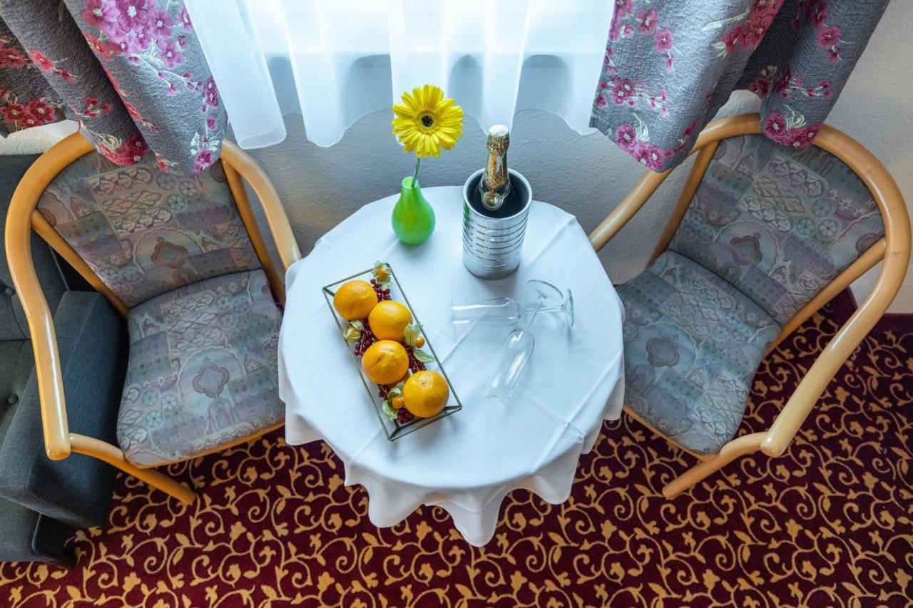 Pension&Café Abendröte Kurort Oybin Extérieur photo